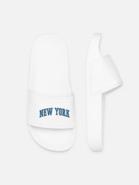 New York Arc-Schriftzug - Frauen Badelatschen - Weiß