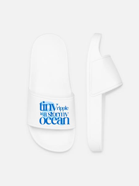 Tiny ripple in a stormy ocean (blue background) - Women’s Pool Sliders - white