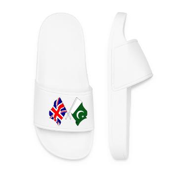 Flag of England and flag of Pakistan - Women’s Pool Sliders - white - Front