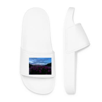 Château de Vaux le Vicomte at night - Women’s Pool Sliders - white - Front