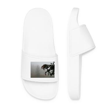 Magie du cône de la forêt nuageuse / Feldberg - Claquettes Femme - blanc - Devant
