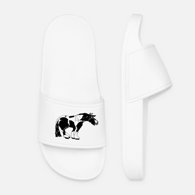 witziger Tinker , Tinker Schecke, Tinker reiten - Frauen Badelatschen - Weiß