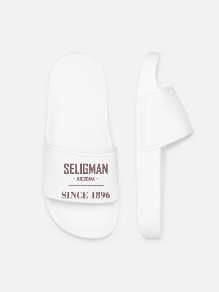 Seligman since 1896. Seligman Arizona, US Road 66 - Women’s Pool Sliders - white