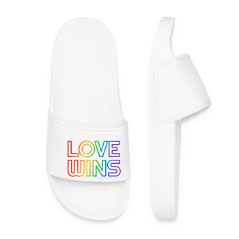 Love Wins Regenbogen-LGBTQ-Gay-Pride-Slogan - Frauen Badelatschen - Weiß - Vorne