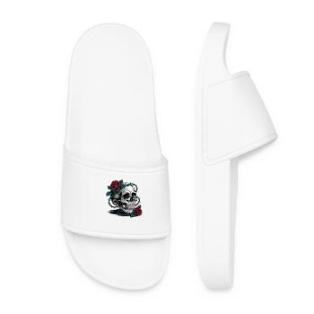 Totenkopf mit Rosenblüten - Frauen Badelatschen - Weiß - Vorne