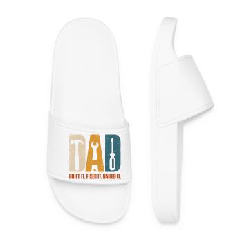 Built, it repaired, it put the nail on the - Women’s Pool Sliders - white - Front