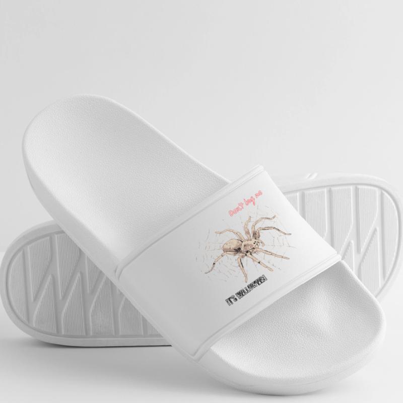 Don’t bug me – it’s Helloween Frauen Badelatschen