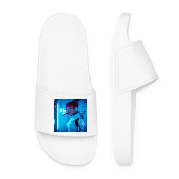 N-dless Nights : Capitaine de vaisseau spatial fumant un cigare - Claquettes Femme - blanc - Devant