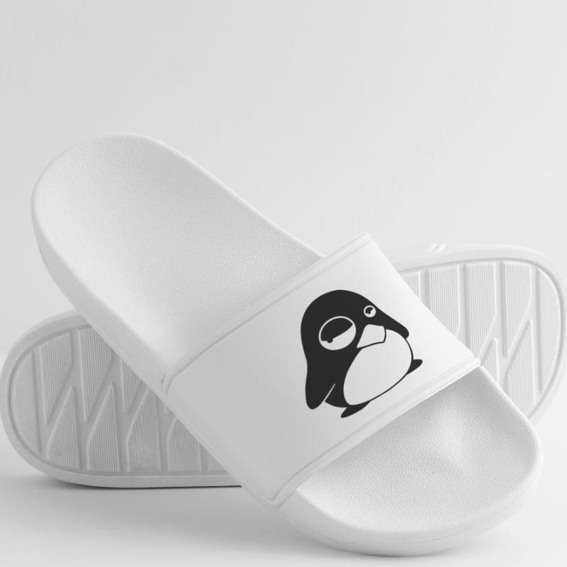 Grumpy Tux – Funny Linux Penguin for Nerds Women’s Pool Sliders