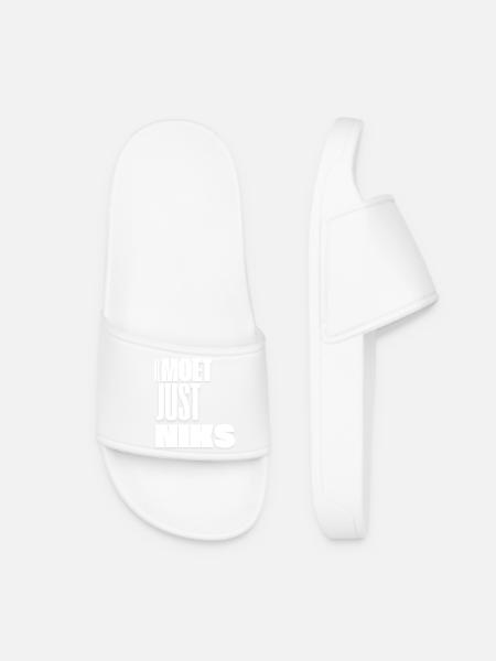 Kmoet just nothing, Antwerp dialect Shirts - Women’s Pool Sliders - white
