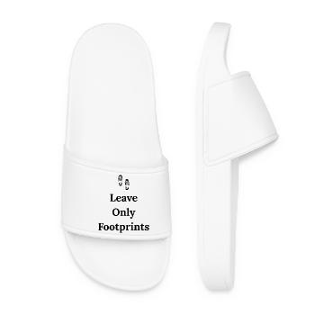 Leave Only Footprints – Travel Shirt - Frauen Badelatschen - Weiß - Vorne