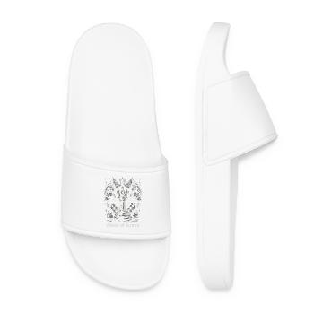 Chess pieces with lettering - Women’s Pool Sliders - white - Front