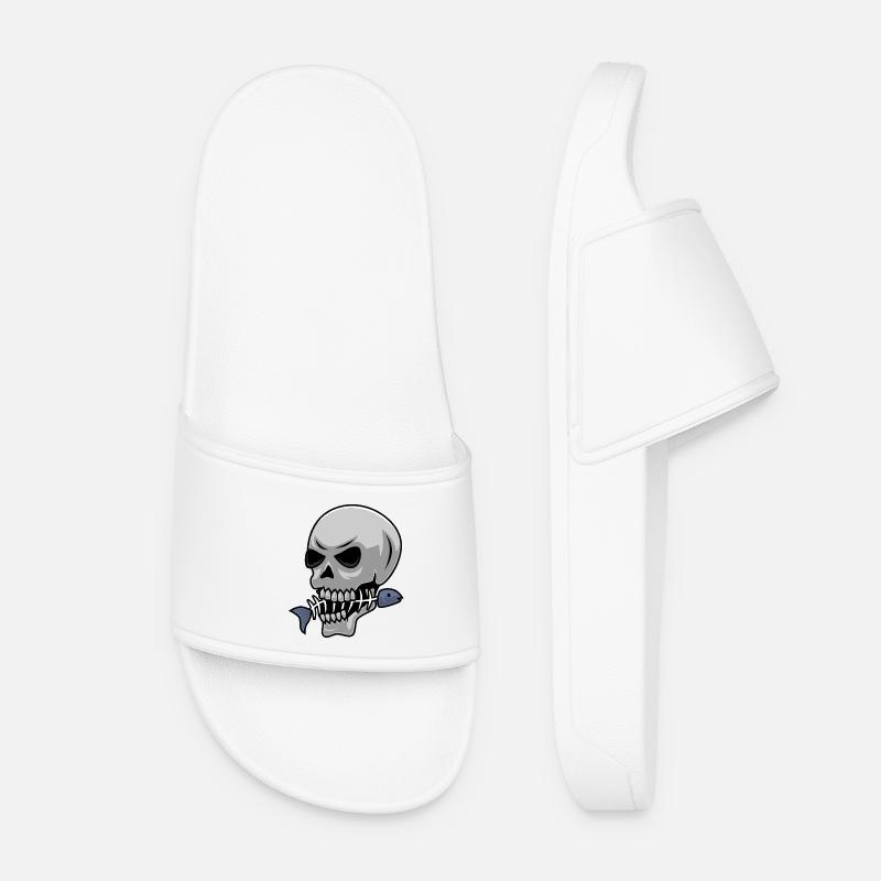 Fishing skull with fish - Women’s Pool Sliders - white