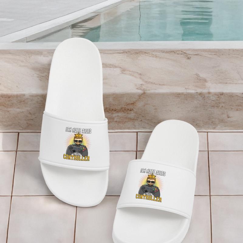 I've got everything under controller - König zockt Women’s Pool Sliders