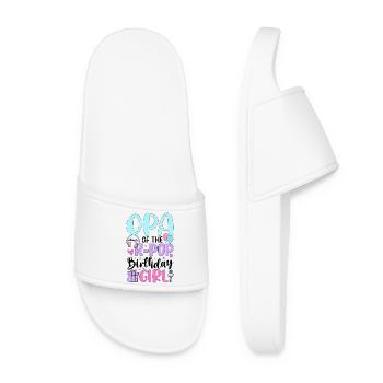 Grand-père de la fille d’anniversaire K-Pop - Claquettes Femme - blanc - Devant