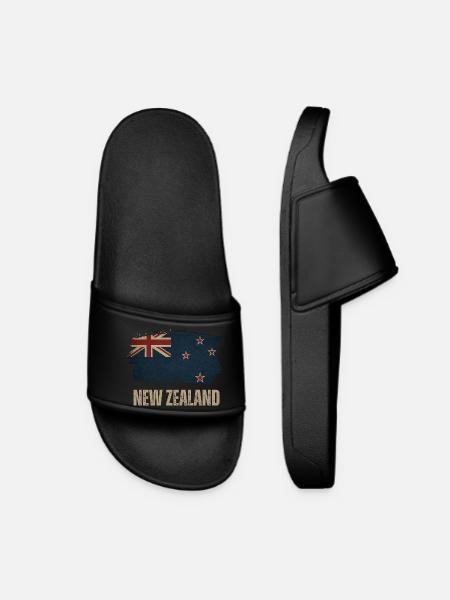 Grunge New Zealand flag - Women’s Pool Sliders - black