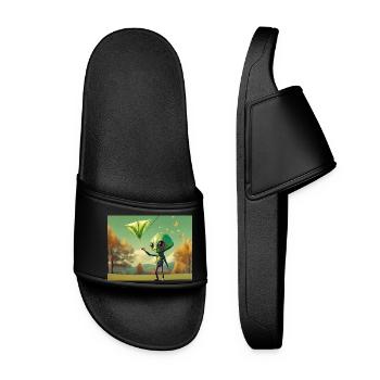 niedlich klein grün retro vintage alien fliegen einen drachen fliegen - Frauen Badelatschen - Schwarz - Vorne