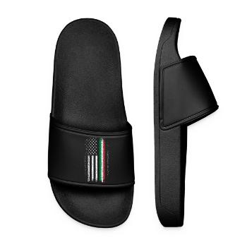 Flag Fusion: US Stars & Italian Stripes - Women’s Pool Sliders - black - Front