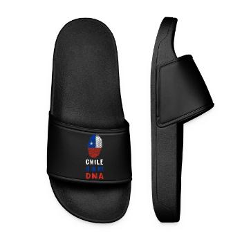Chile is in my DNA design - Women’s Pool Sliders - black - Front