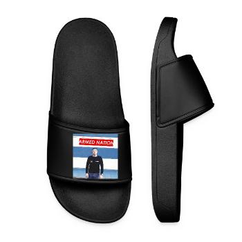 VII - ARMED NATION 2020 Logo - Frauen Badelatschen - Schwarz - Vorne