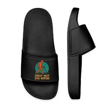 Metal Detecting Enthusiast Sweep Beep Dig Repeat - Women’s Pool Sliders - black - Front