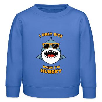 I Only Bite When I'm Hungry - Kinder Organic Sweatshirt Mini Changer von Stanley/Stella - carolina Blue - Vorne - AI Model Kid Female (0cm)