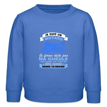 Un motard je ferme pas ma gueule - Sweat enfant bio Stanley/Stella - carolina blue - Devant - AI Model Kid Female (0cm)