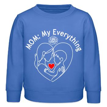 Mon Tout : L’amour de maman - Sweat enfant bio Stanley/Stella - carolina blue - Devant - AI Model Kid Female (0cm)