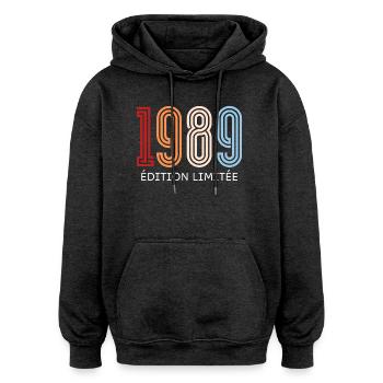 1989 Vintage Limited Edition - Oversized Unisex Hoodie - Anthrazit - Vorne - Noah (186cm)