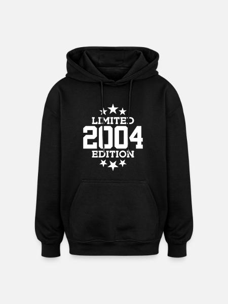 LIMITED EDITION 2004 22ND BIRTHDAY - Oversized Unisex Hoodie - black