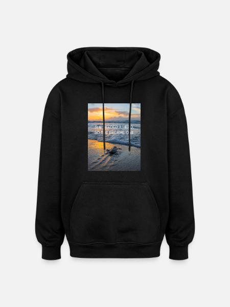 She needed a hero - Oversized Unisex Hoodie - Schwarz