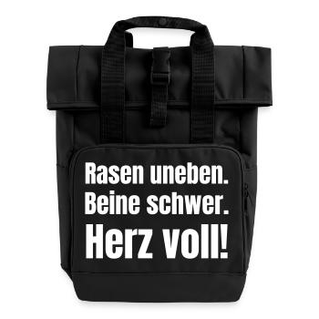 Rasen eben – Beine schwer – Herz voll - Rolltop Rucksack mit zwei Griffen - Schwarz - Vorne
