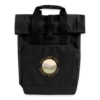 Quiet Within Nature Hills Logo - Rolltop Rucksack mit zwei Griffen - Schwarz - Vorne