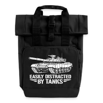 Leicht von Panzern abgelenkt Lustiger Militärtanker - Rolltop Rucksack mit zwei Griffen - Schwarz - Vorne