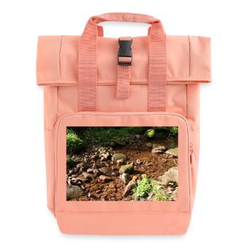 Schwarzwälder Waldbach - Rolltop Rucksack mit zwei Griffen - Chintzrosa - Vorne