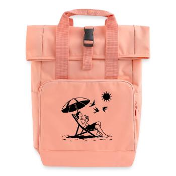 Entspannung im Liegestuhl am Strand - Rolltop Rucksack mit zwei Griffen - Chintzrosa - Vorne