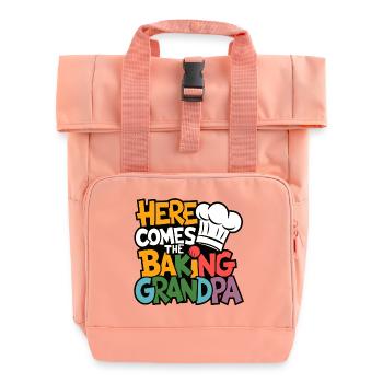 Hier kommt der backende Opa lustiger Bäckerspruch - Rolltop Rucksack mit zwei Griffen - Chintzrosa - Vorne