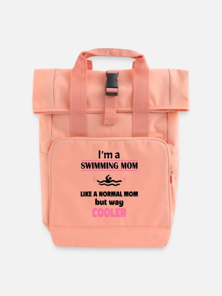 Ich bin eine Schwimm Mama - Rolltop Rucksack mit zwei Griffen - Chintzrosa