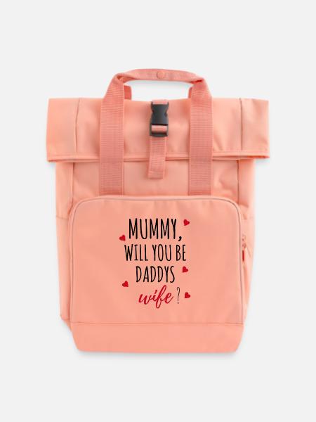 Heiratsantrag Antrag Mummy Geschenk Idee - Rolltop Rucksack mit zwei Griffen - Chintzrosa