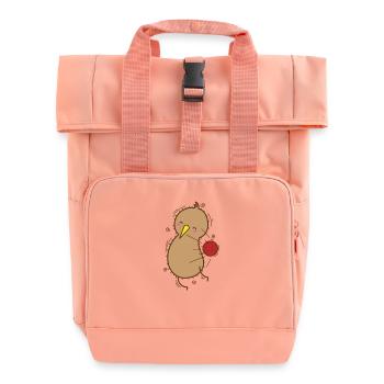 Un oiseau kiwi joue au ballon-chasseur avec des kiwis - Sac à dos Roll Top à deux anses - rose liberty - Devant