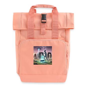 Alien baut Stonehenge - Rolltop Rucksack mit zwei Griffen - Chintzrosa - Vorne