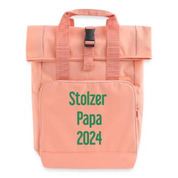 Stolzer Papa 2024 – für frischgebackene Väter - Rolltop Rucksack mit zwei Griffen - Chintzrosa - Vorne