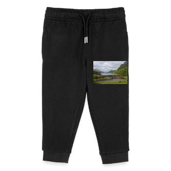 ScotRail train passing Scottish Loch - Kids Organic Sweatpants by Stanley/Stella - black - Front