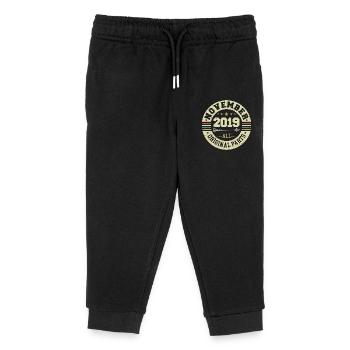 Millésime Novembre 2019 - Anniversaire Novembre 2019 - Pantalon de jogging enfant bio Stanley/Stella - noir - Devant