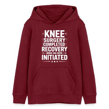 Knie-OP Genesung Freigeschaltet - Teenager Organic Hoodie Mini Cruiser von Stanley/Stella - Burgunderrot - Vorne - AI Model Teenager Male dark (155cm)
