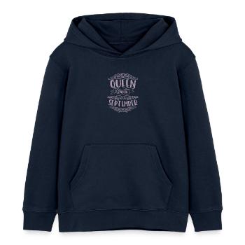Une reine est née en septembre - Sweat à capuche enfant bio Stanley/Stella - bleu marine - Devant - AI Model Kid Male (0cm)
