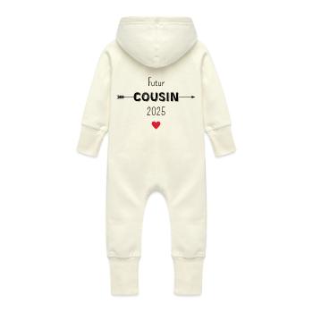 Zukünftiger Cousin 2025 - Baby Bio Sweat Overall mit Kapuze - Vanille-Milchshake - Hinten