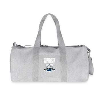 Alps Road Cycling Summits Are Earned Mountain Pass - Recycelte Canvas-Sporttasche von Stanley/Stella - Grau meliert - Vorne