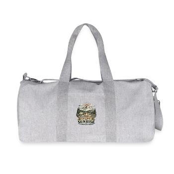 Chase the Sunrise | Camping Design - Recycelte Canvas-Sporttasche von Stanley/Stella - Grau meliert - Vorne