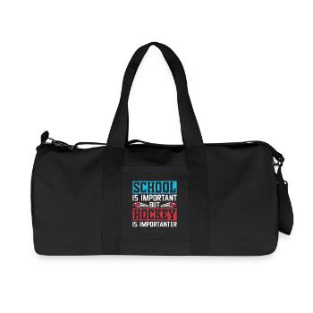 Schule ist wichtig, Hockey wichtiger - Recycelte Canvas-Sporttasche von Stanley/Stella - Schwarz - Vorne